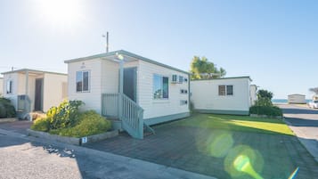 Cabin, 1 Bedroom, Garden View | Terrace/patio