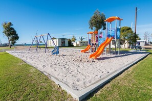 Children’s play area – outdoor