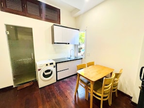 Private kitchen - Sunshine Beach Da Nang (Da Nang)