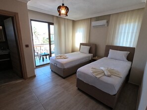 4 habitaciones, tabla de planchar con plancha y wifi gratis