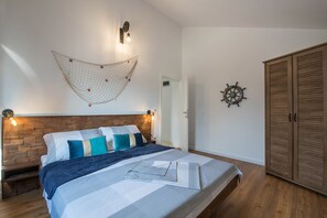 4 soverom, safe på rommet, strykejern/-brett og wi-fi (inkludert)