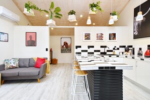 32-inch LED TV with satellite channels, TV - Aspen Studio (Christchurch)