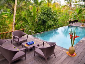 Pool - Separate Bungalows in the heart of the jungle (Bali)
