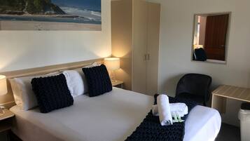 Laptop workspace, free WiFi, bed sheets