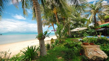 On the beach, beach towels