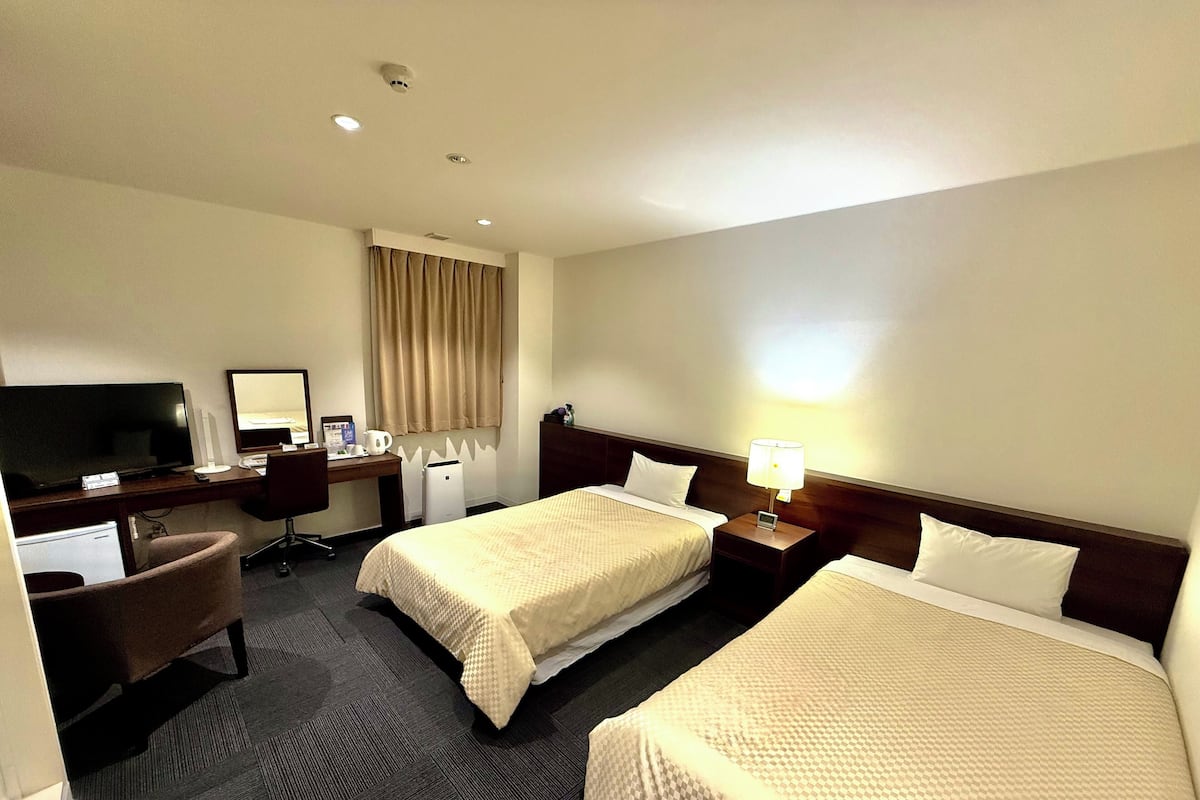 Bureau, fer et planche à repasser, Wi-Fi gratuit