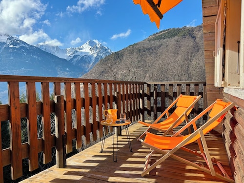 Chalet plein Sud avec vue panoramique sur les Alpes – nature et loisirs