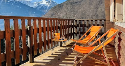 Chalet plein Sud avec vue panoramique sur les Alpes â nature et loisirs
