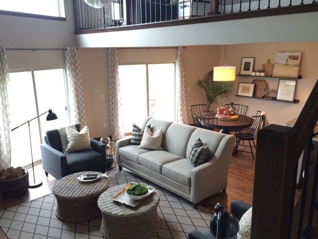Luxurious Lakehouse Living at Bridges Bay! Sleeps up to 10 people!