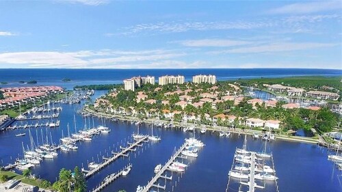 The Great Escape in SW Florida on Gulf between Ft. Meyers & Punta G.