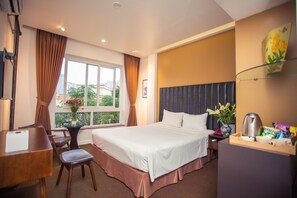 Phòng đôi Superior | Minibar, két bảo mật tại phòng, bàn, phòng cách âm 