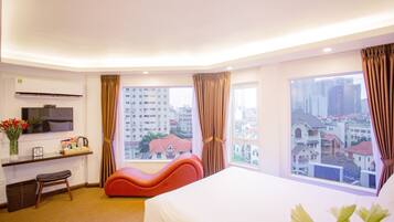 Double Room (Suite) | Pemandangan jalan