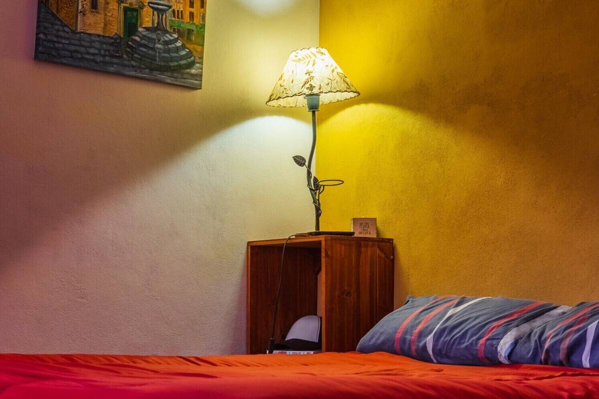 Wifi gratis y ropa de cama 