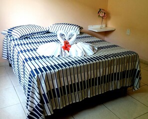 3 bedrooms, WiFi, bed sheets