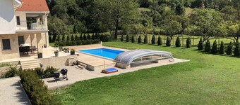Luxury villa with heated swimming pool in a breathtaking natural environment.