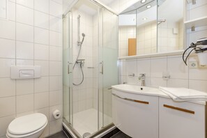 Hair dryer, toilet paper - Apartment near the beach at the marina (Kühlungsborn)