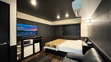 Minibar, sistema de insonorización, wifi gratis y ropa de cama