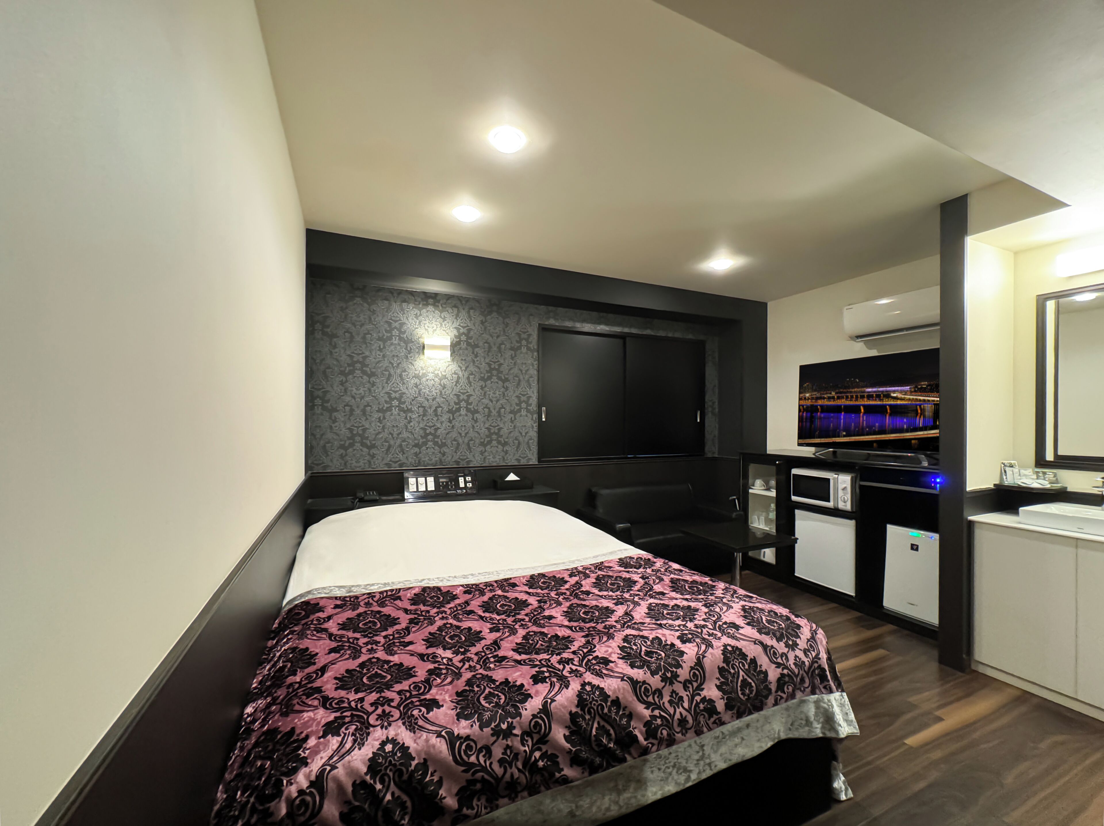 Atype Double Room, Smoking | Soundproofing, free WiFi, bed sheets