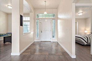 3 bedrooms, iron/ironing board, travel crib, WiFi