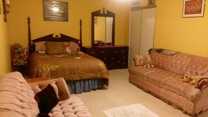 1 bedroom, WiFi - Large Furnished Basement Room (Gaithersburg)