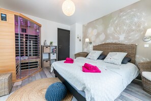 2 chambres, fer et planche à repasser, lit parapluie, Wi-Fi gratuit