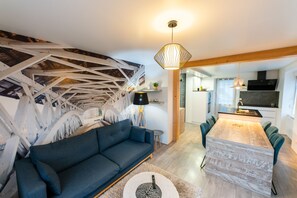 Televisión, Netflix, reproductor de DVD y servicios de streaming 