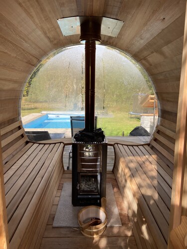 Spacieuse auberge familiale en pleine nature