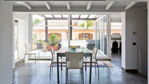 Appartement, 3 slaapkamers | Kamervoorziening
