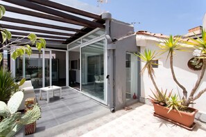 Apartment, 3 Bedrooms | Terrace/patio
