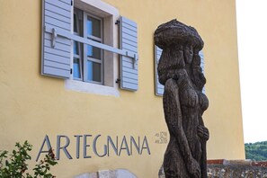 Exterior detail - B&B Artegnana 1798 (Groznjan)