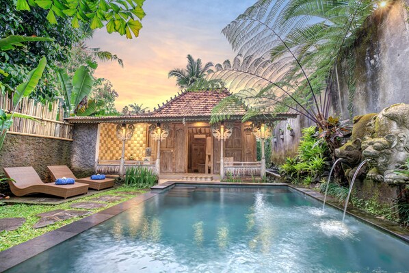 Front of property - Pratiwi Ubud Villa (Ubud)