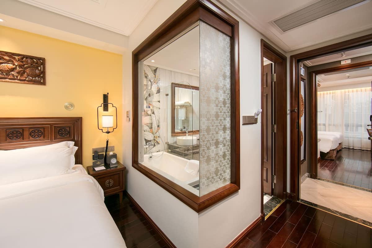 1 habitación, minibar, caja de seguridad en la habitación y escritorio