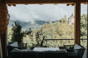 Family Chalet, 2 Bedrooms, Pets allowed, Mountain View | Terrace/patio