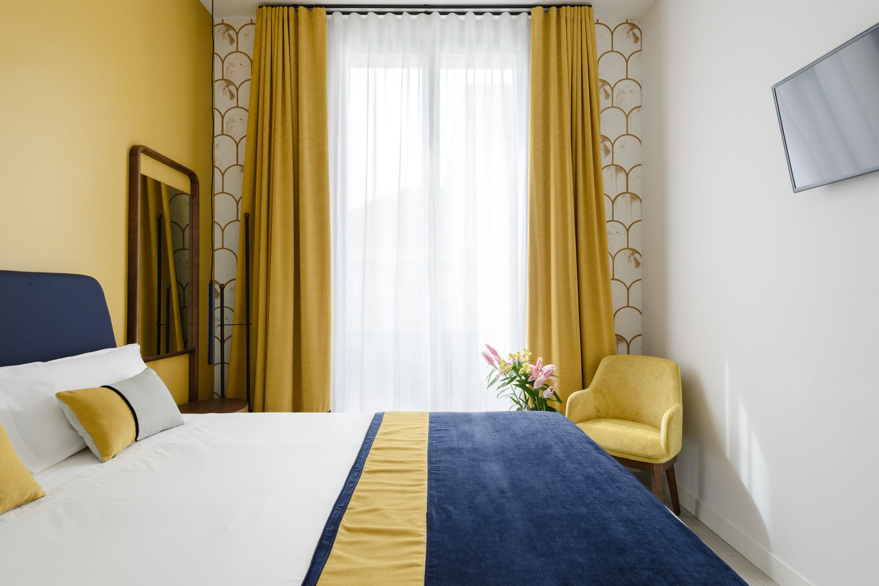 高級寢具、房內夾萬、獨特設計、獨特裝修