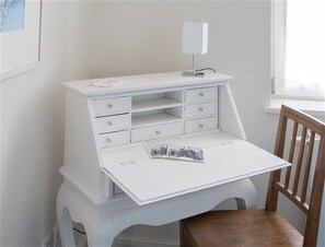 Single Room | Desk, laptop workspace, free WiFi, bed sheets - Gutshof Ketzin (Ketzin/Havel)