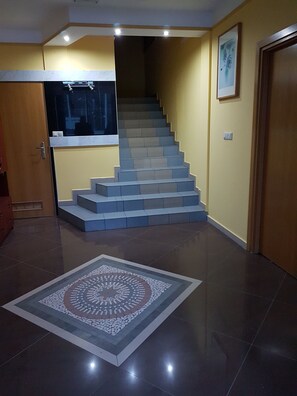 Interior entrance - Hotek Szymanów (Gora Kalwaria)