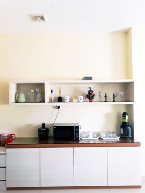 Shared kitchen - Jakson Homestay Batam Penginapan (Batam)