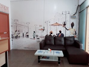 Coin salon dans le hall