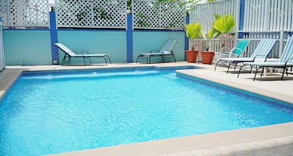 Queen Double A at Bellissimo