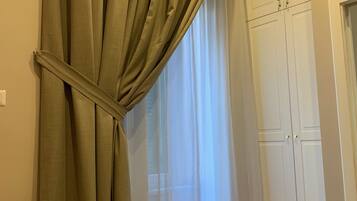 Suite familiare, 2 camere da letto | Servizio della camera
