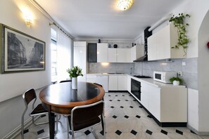 Restauration dans la chambre