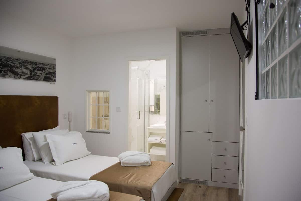 Family Oda, Deniz Manzaralı | Odada kasa, ses yalıtımı, ücretsiz kablosuz İnternet, çarşaf takımı