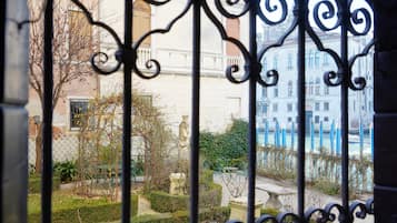 Vista al jardín