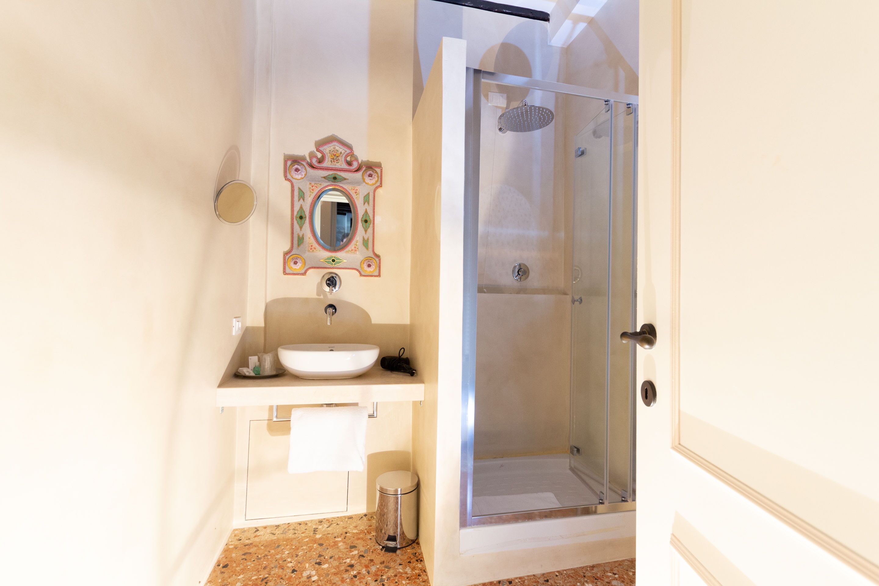 Photo - Granda Sweet Suites