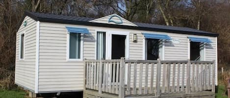 Mobile Comfort-Unterkunft, 3 Schlafzimmer | Ausblick vom Zimmer