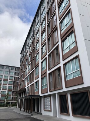 Exterior - D Condo Ping by Nooknick (Chiang Mai)