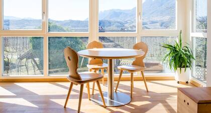 Luxuriöse Ferienwohnung "Villa Sonnenschein" mit Terrasse, unglaublicher Aussicht und Garten