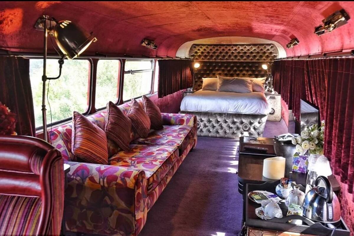 Classic-Einzelzimmer, 1 großes Einzelbett, Nichtraucher, Stadtblick | Individuell eingerichtet, Schreibtisch, kostenloses WLAN