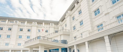 Majoituspaikan julkisivu