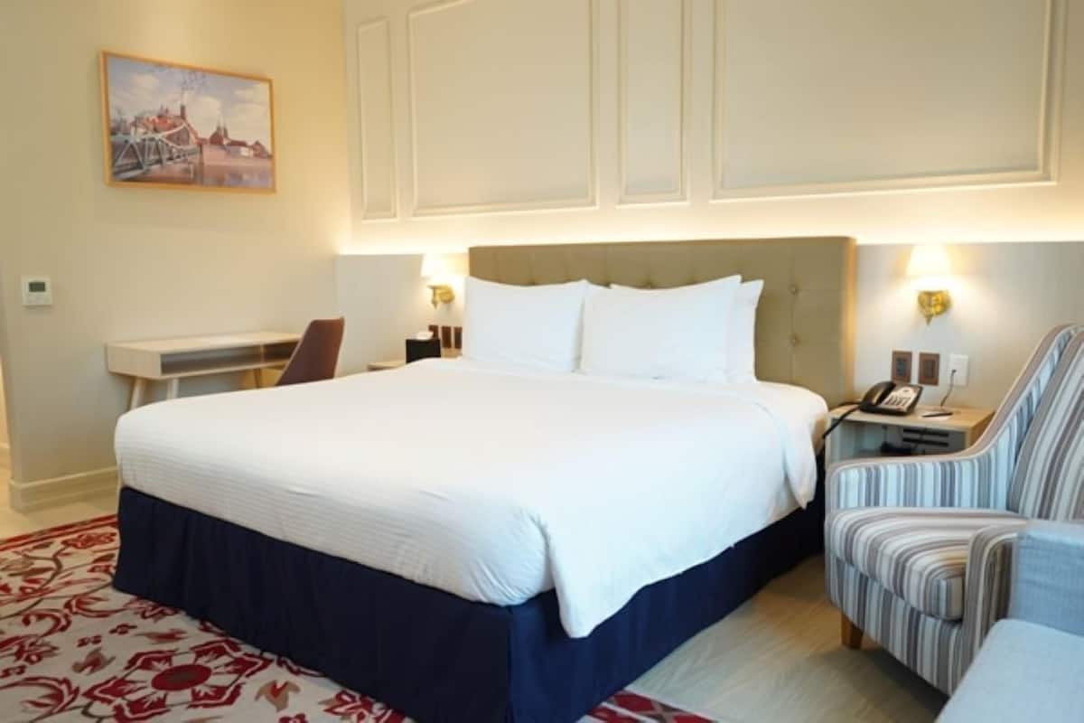 Camera Premier | Biancheria da letto di alta qualità, materassi a doppio strato, minibar